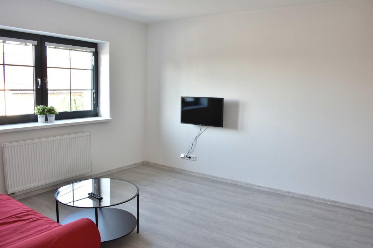 Apartmany U Letiste Pardubice Exteriér fotografie